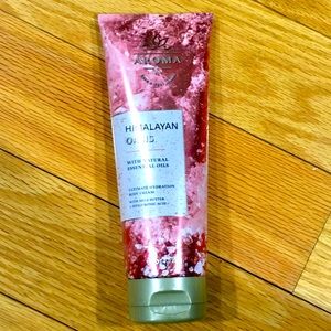 NWT Bath & Body Works Himalayan Oasis Ultimate Hydration Body Cream